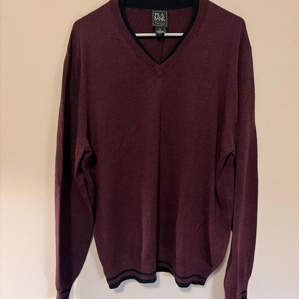 Jos-a-bank Men's Burgundy and Red Jumper